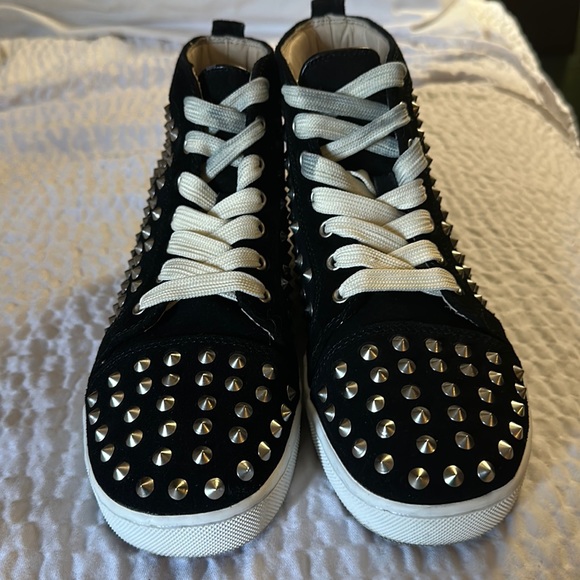 Christian Louboutin sz 38 Black Suede with Silver Spikes!! - Picture 2 of 7